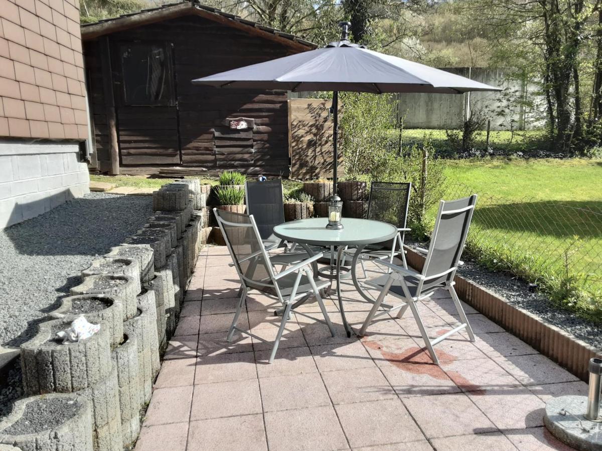 Zum Goldenen Tal Apartment Grafendhron Luaran gambar